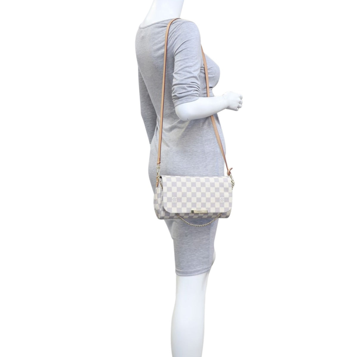 Louis Vuitton Favorite MM Damier Azur Mannequin
