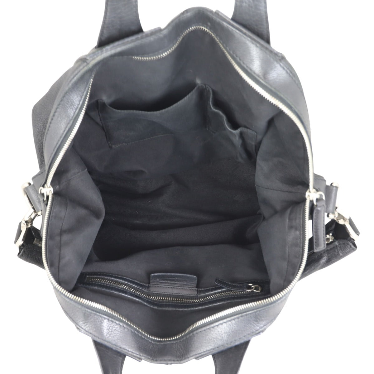 Givenchy Nightingale Medium Whole interior
