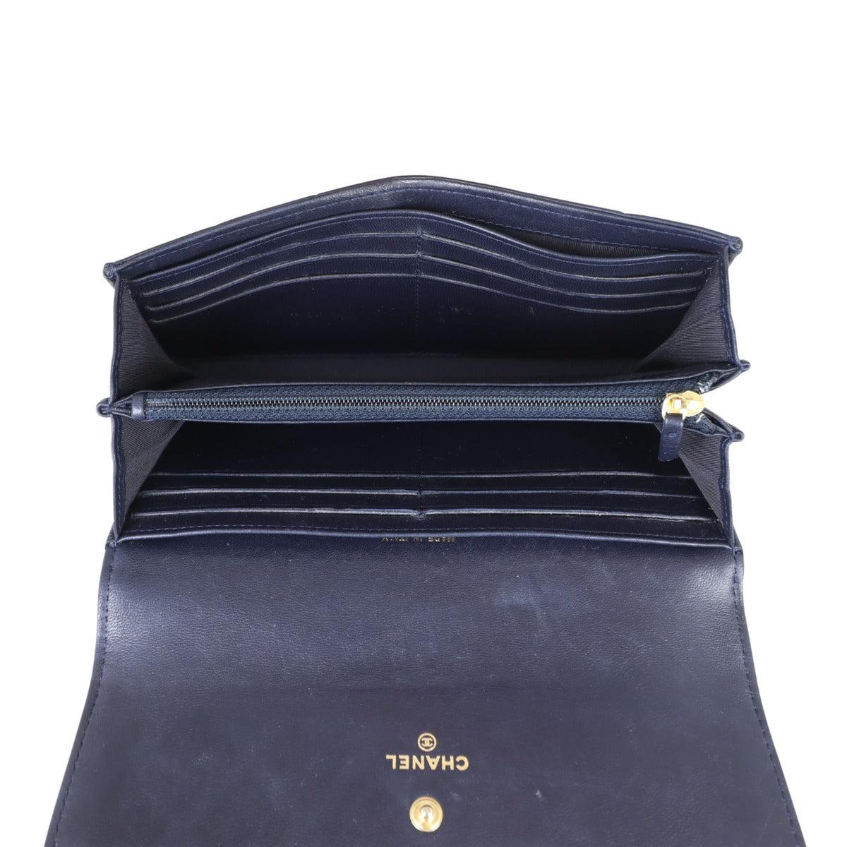 Chanel Boy Long Flap Wallet Whole interior
