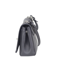 Louis Vuitton Lockme II BB Side
