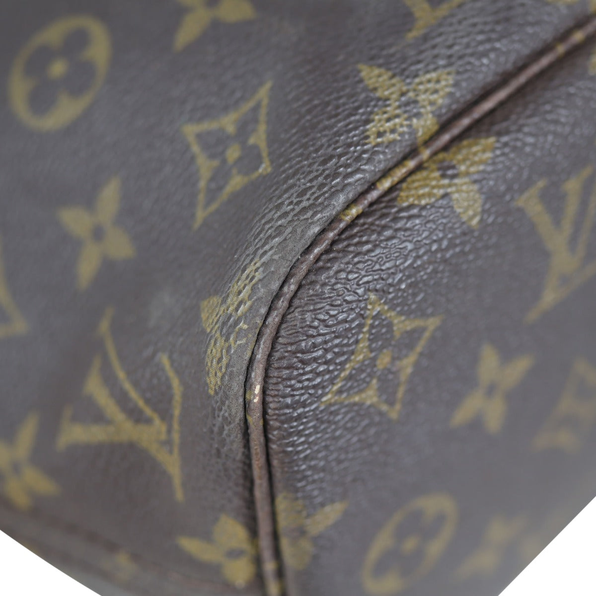 Louis Vuitton Neverfull PM Monogram Corner

