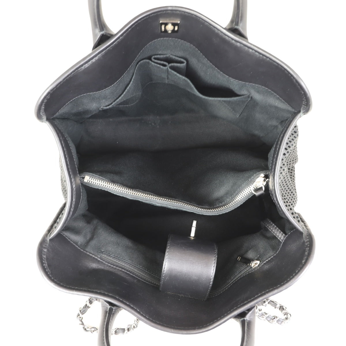 Chanel Up In The Air Shopping Tote Whole interior
