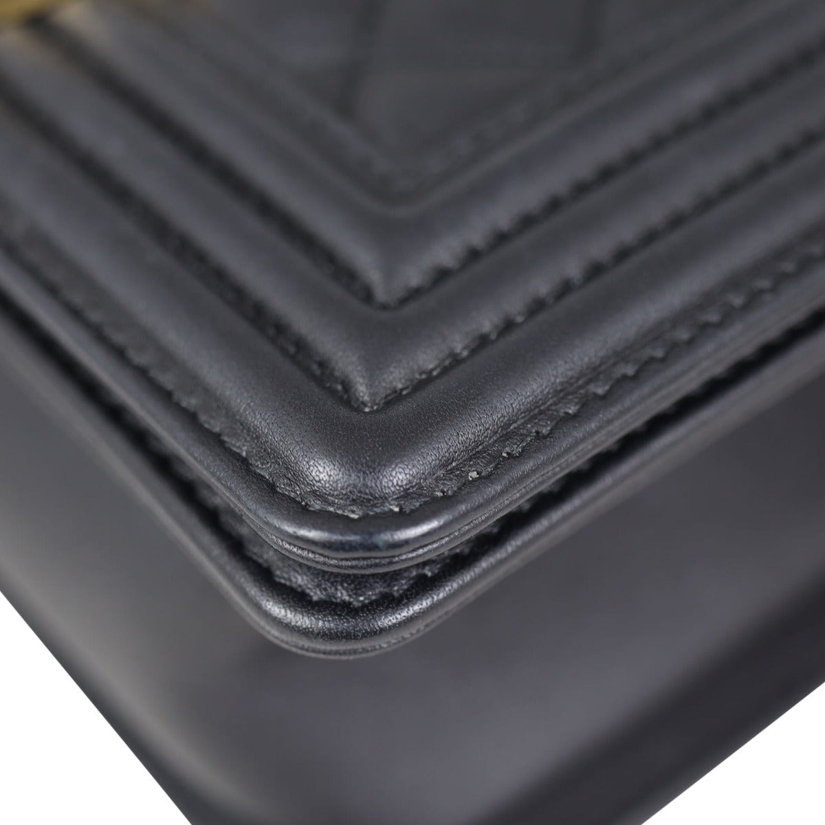 Chanel Boy Small Corner