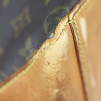 Louis Vuitton Cabas Mezzo Monogram Corner

