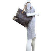 Louis Vuitton Cabas Mezzo Monogram Mannequin
