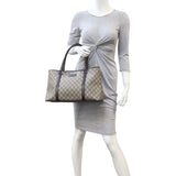 Gucci GG Supreme Joy Tote Mannequin
