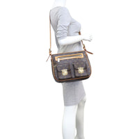 Louis Vuitton Hudson GM Monogram Mannequin
