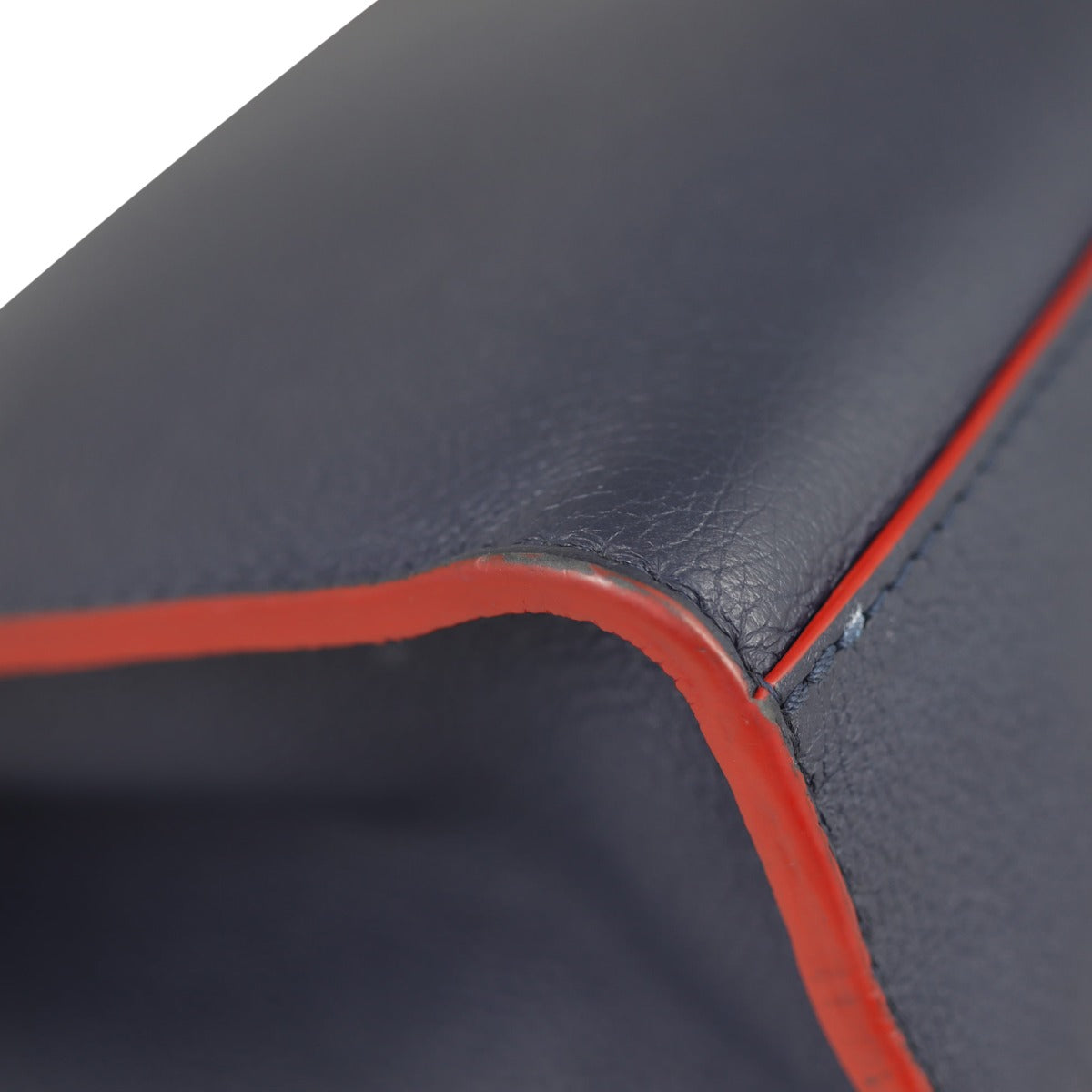 Louis Vuitton Mylockme BB Hardware
