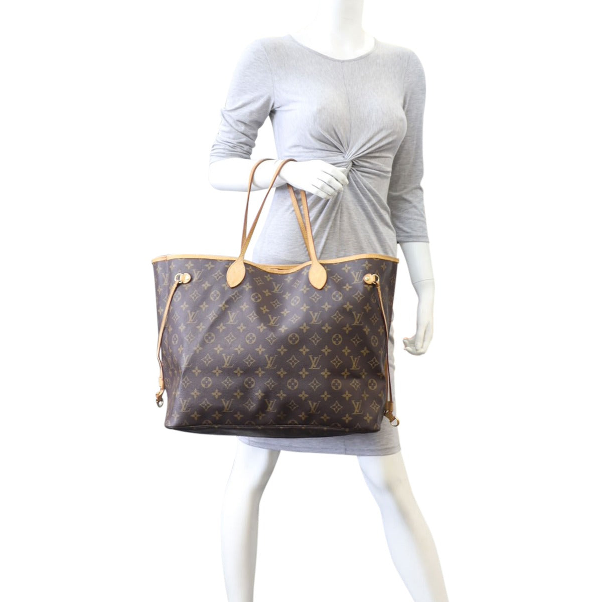 Louis Vuitton Neverfull GM Monogram Mannequin
