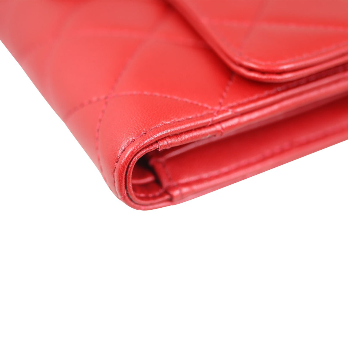 Chanel CC Flap Wallet Corner
