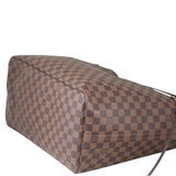 Louis Vuitton Neverfull GM Damier Ebene Corner
