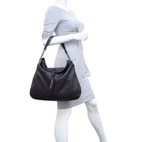 Bottega Veneta Intrecciato Chain Hobo Mannequin
