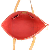 Louis Vuitton Bellevue PM Monogram Vernis Whole interior
