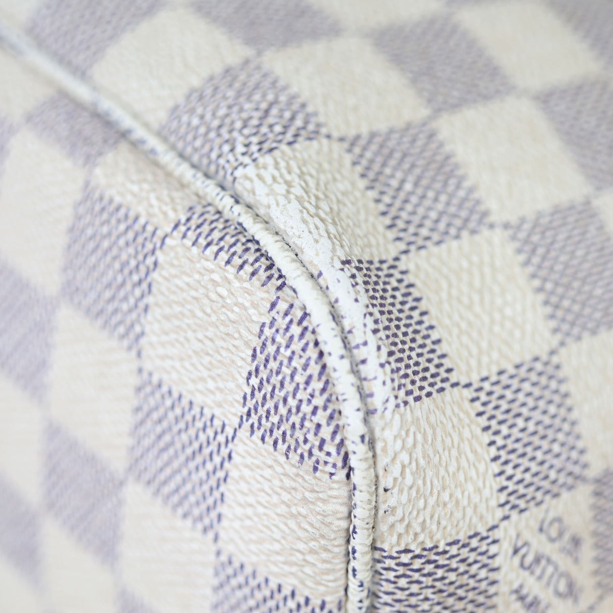 Louis Vuitton Neverfull PM Damier Azur Corner
