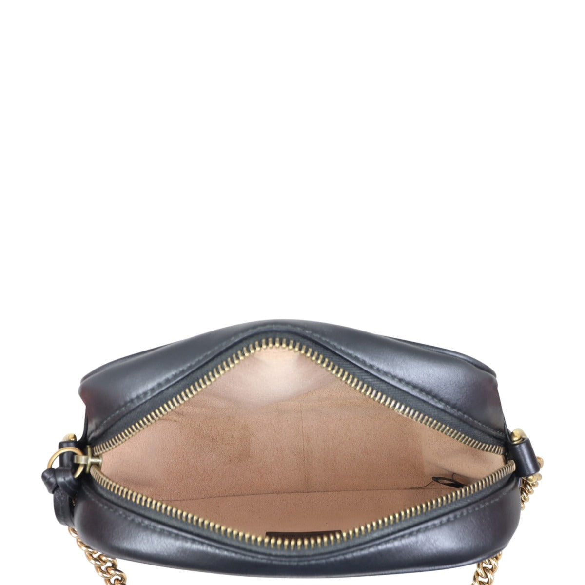 Gucci GG Marmont Mini Camera Bag Whole interior

