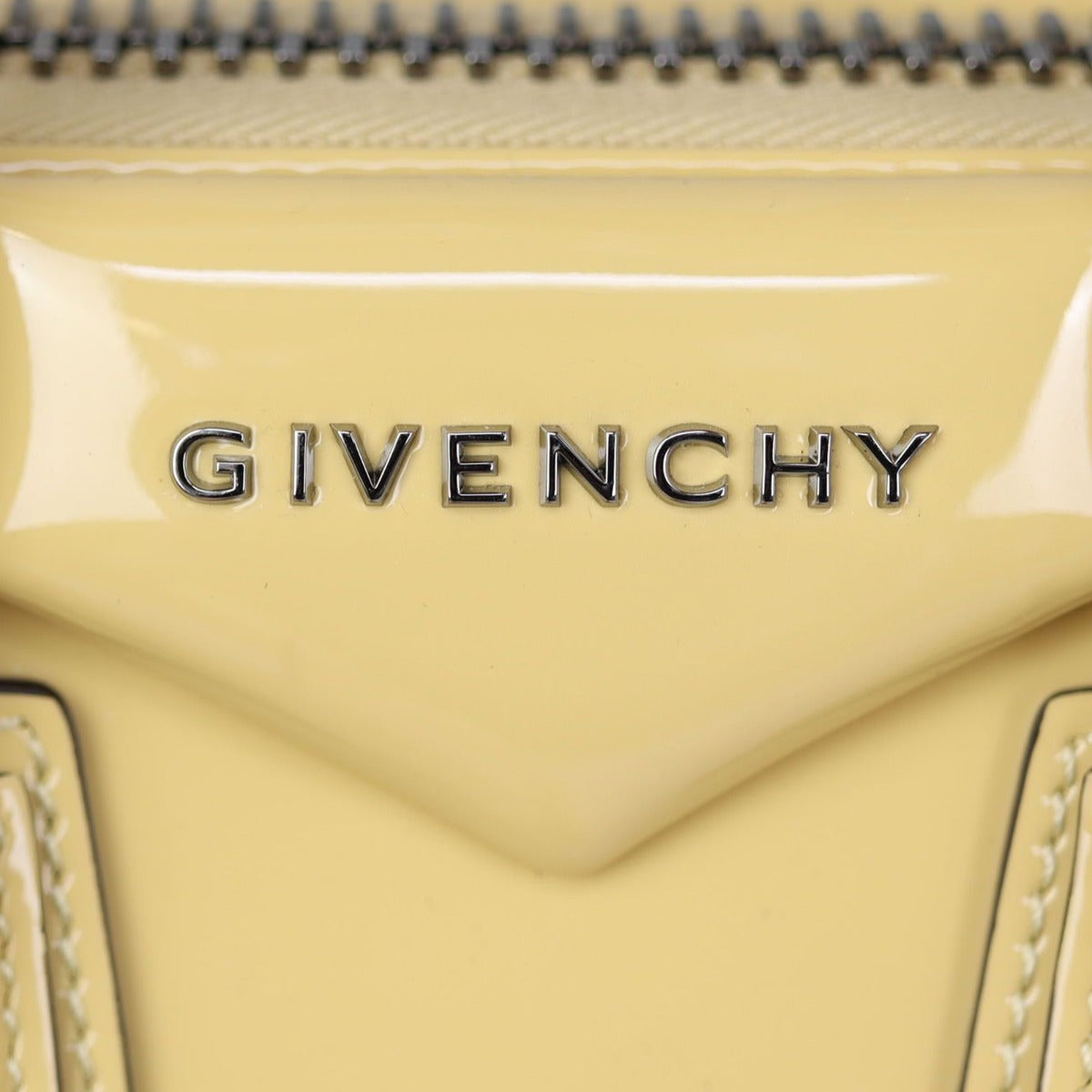 Givenchy Antigona Mini Patent Hardware
