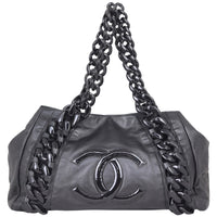 Chanel Modern Chain East West Tote Front
