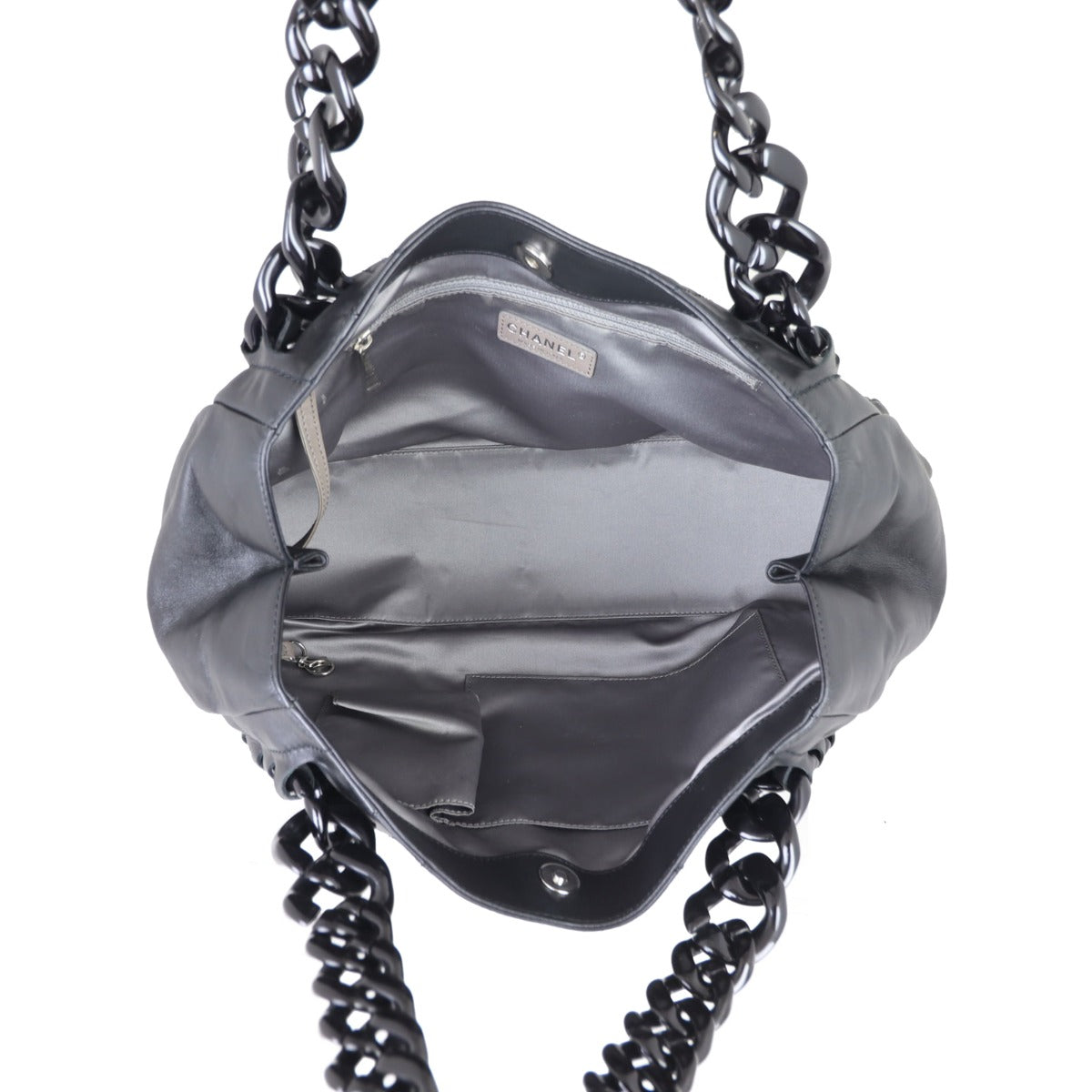 Chanel Modern Chain East West Tote Whole interior
