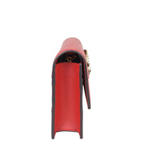 Gucci Queen Margaret Wallet on Chain Side
