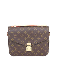 Louis Vuitton Pochette Metis Monogram Front

