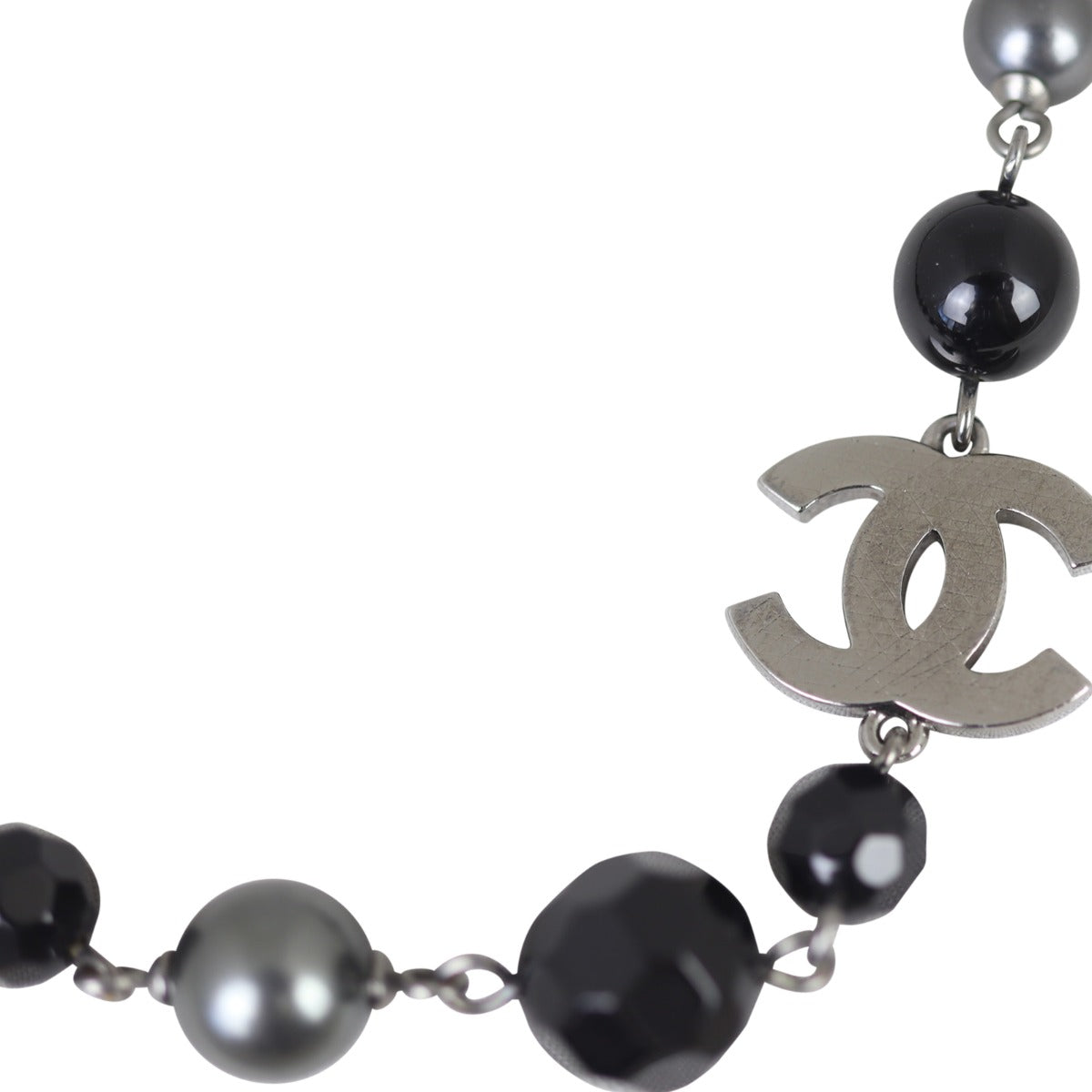 Chanel CC Bead Long Necklace Corner

