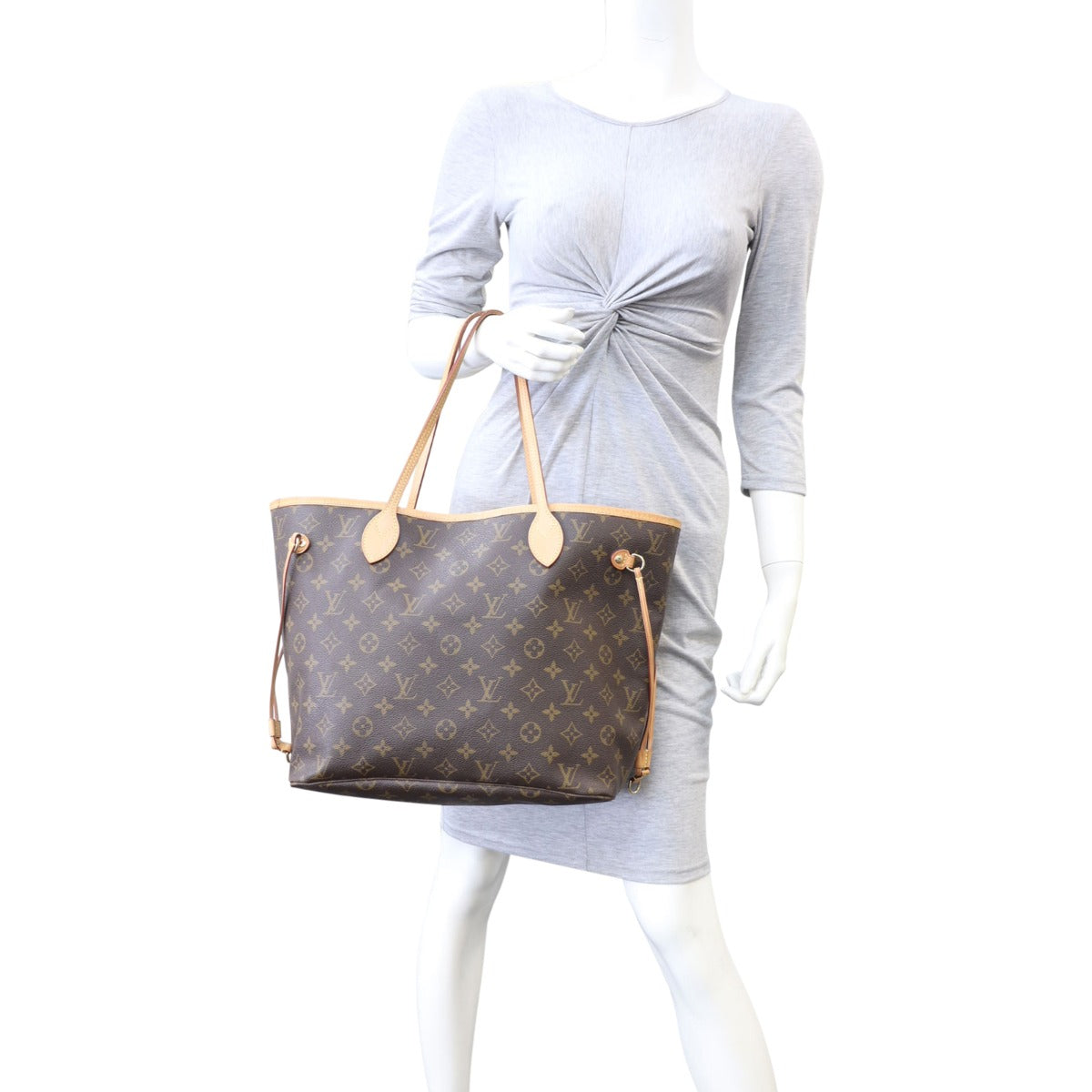 Louis Vuitton Neverfull MM Monogram Mannequin
