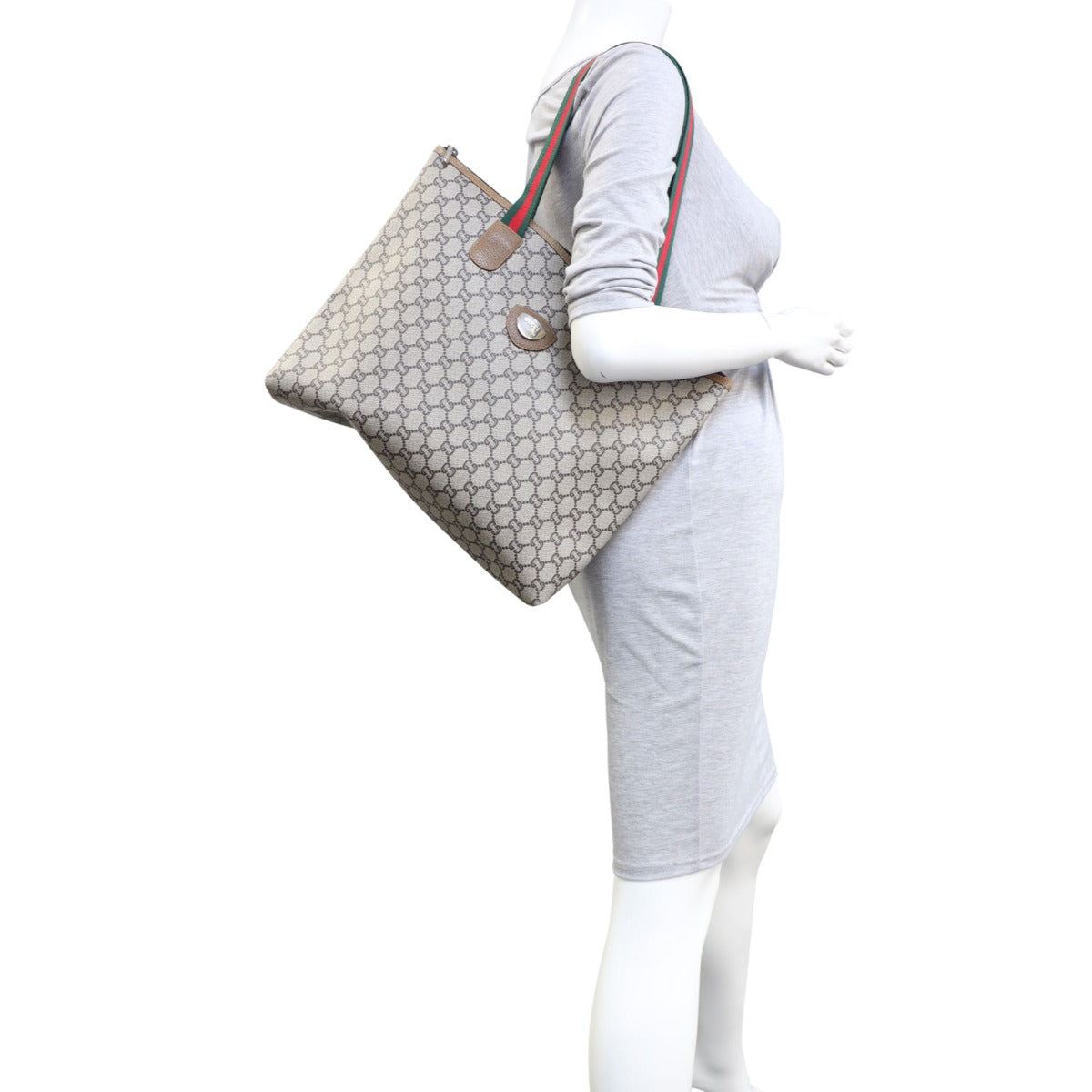Gucci GG Plus Zip Tote Mannequin
