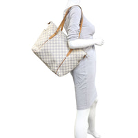 Louis Vuitton Totally MM Damier Azur Mannequin
