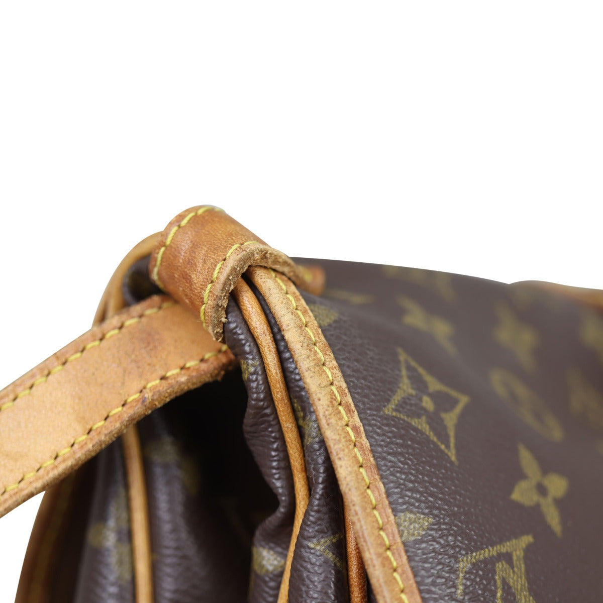 Louis Vuitton Saumur 30 Monogram Corner
