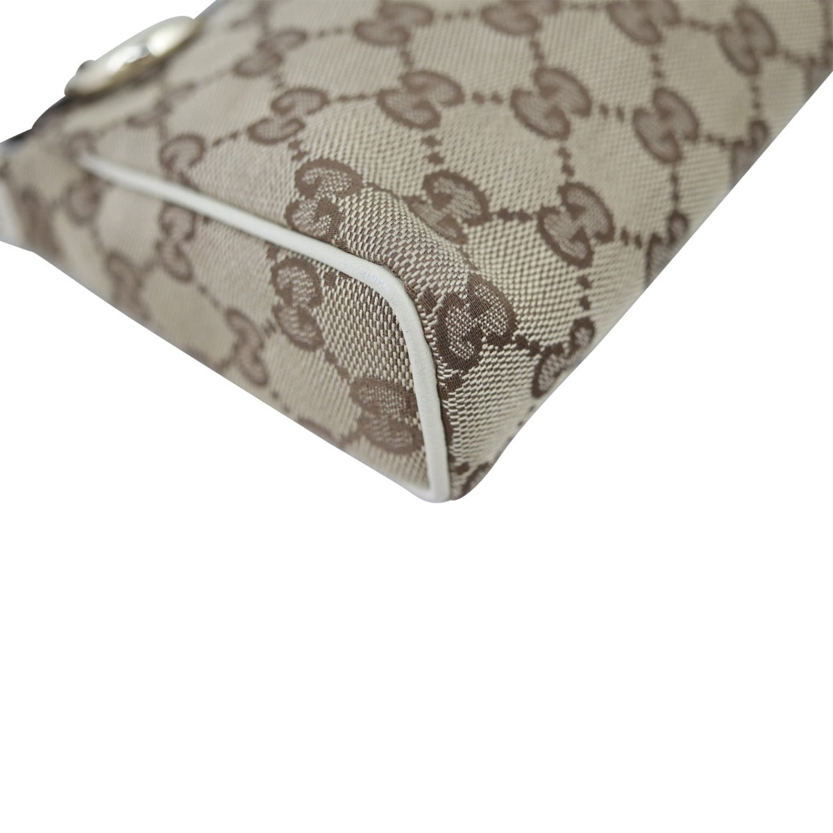Gucci GG Abbey Pochette Corner
