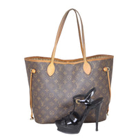 Louis Vuitton Neverfull MM Monogram Shoe
