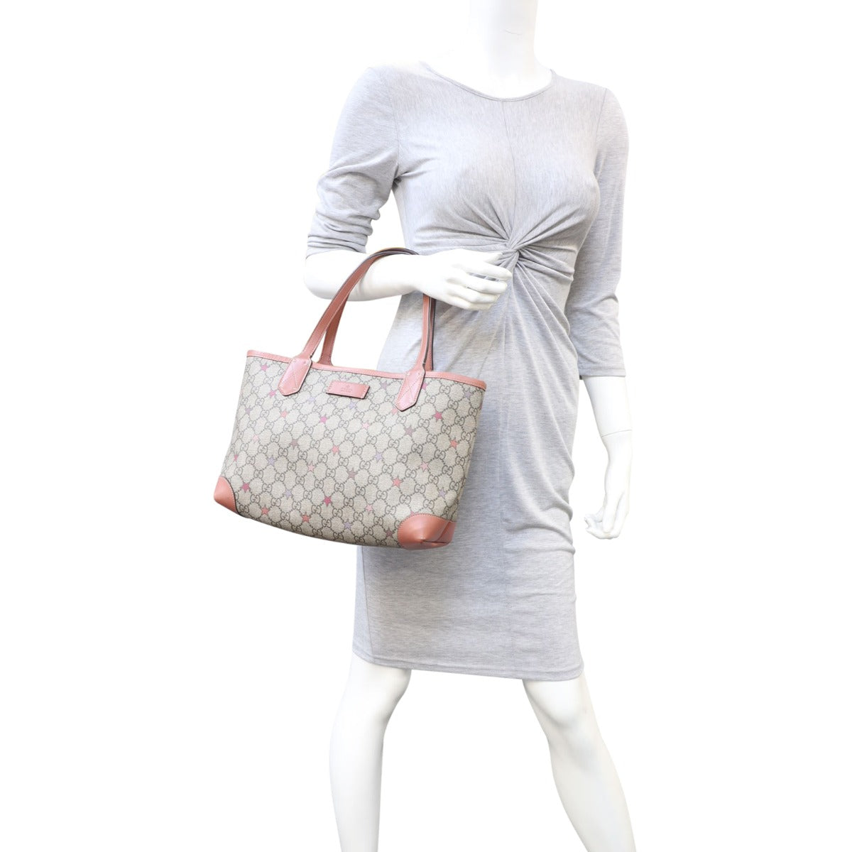 Gucci GG Supreme Star Tote Mannequin
