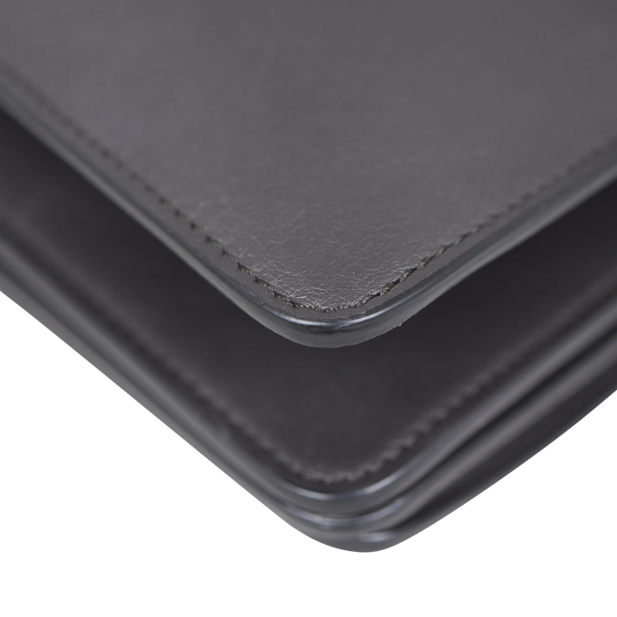 Chloe Faye Medium Shoulder Bag Corner
