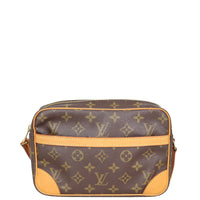 Louis Vuitton Trocadero 23 Monogram Front
