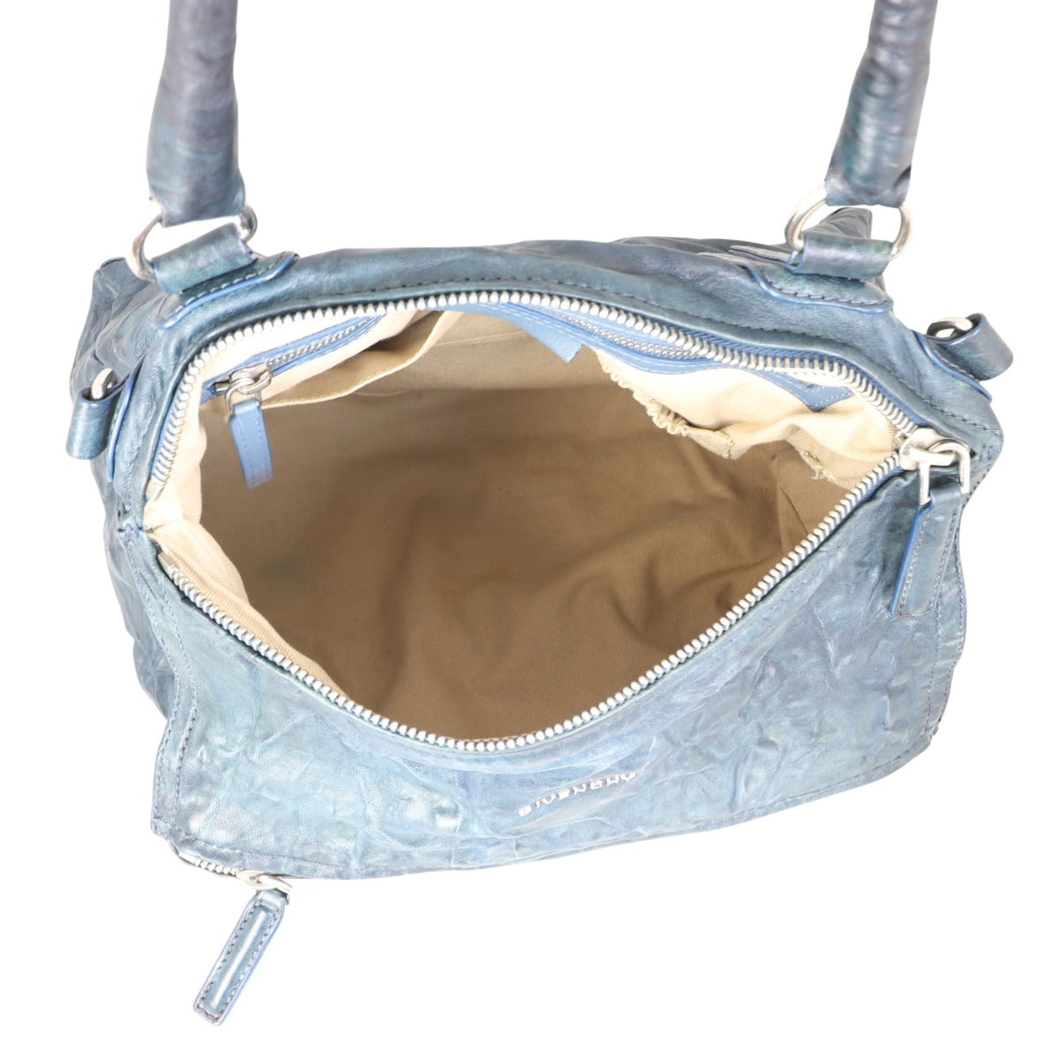 Givenchy Pandora Medium Whole interior
