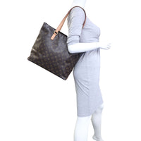 Louis Vuitton Cabas Mezzo Monogram Mannequin
