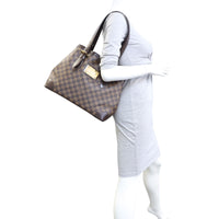 Louis Vuitton Hampstead MM Damier Ebene Mannequin
