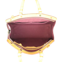 Louis Vuitton Brea MM Monogram Vernis Whole interior
