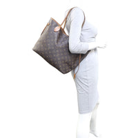 Louis Vuitton Neverfull MM Monogram Mannequin
