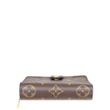 Louis Vuitton Compact Wallet Monogram Base
