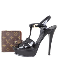 Louis Vuitton Compact Wallet Monogram Mannequin
