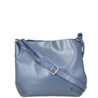 Louis Vuitton Mandara MM Epi Front
