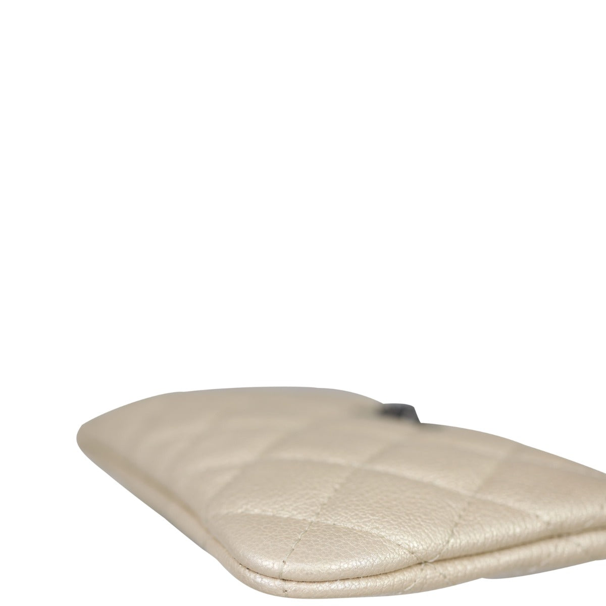 Chanel Reissue Mini Pouch Corner
