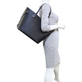 Louis Vuitton Neverfull MM Epi Mannequin
