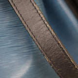 Louis Vuitton Petit Noe Epi Corner
