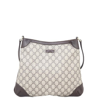 Gucci GG Supreme Messenger Bag Front
