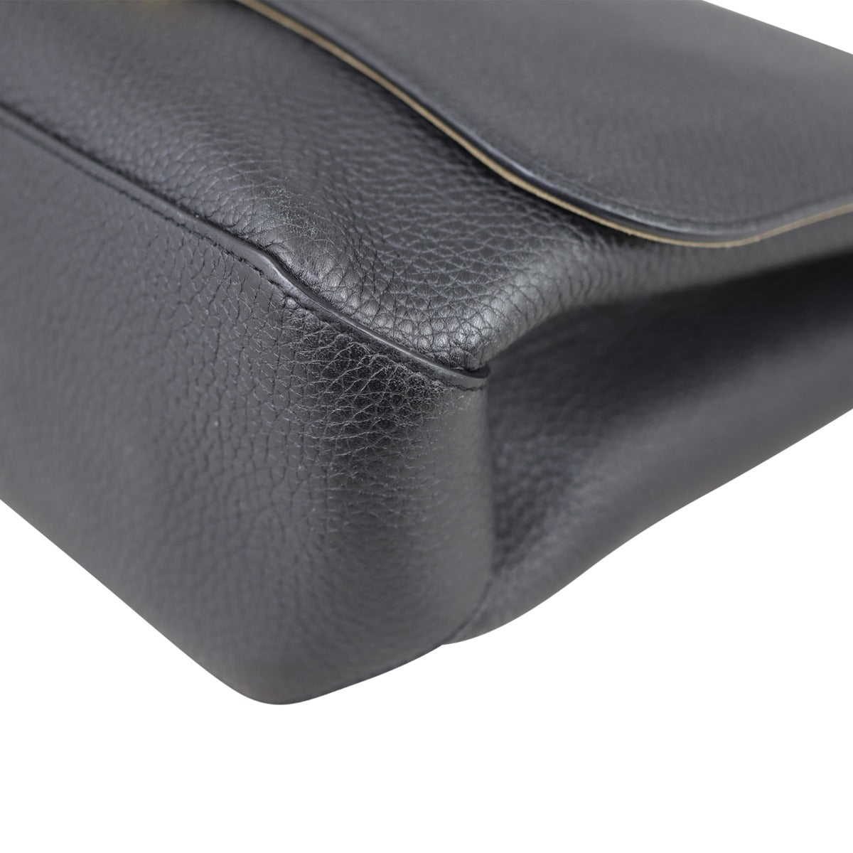 Louis Vuitton Volta Corner
