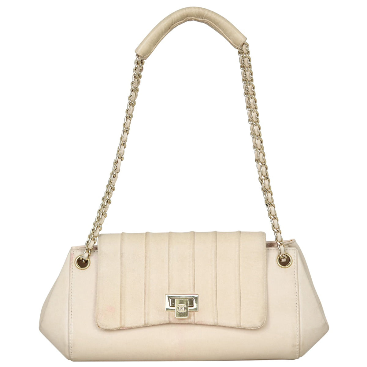 Chanel Vintage Vertical Quilt Flap Bag Front
