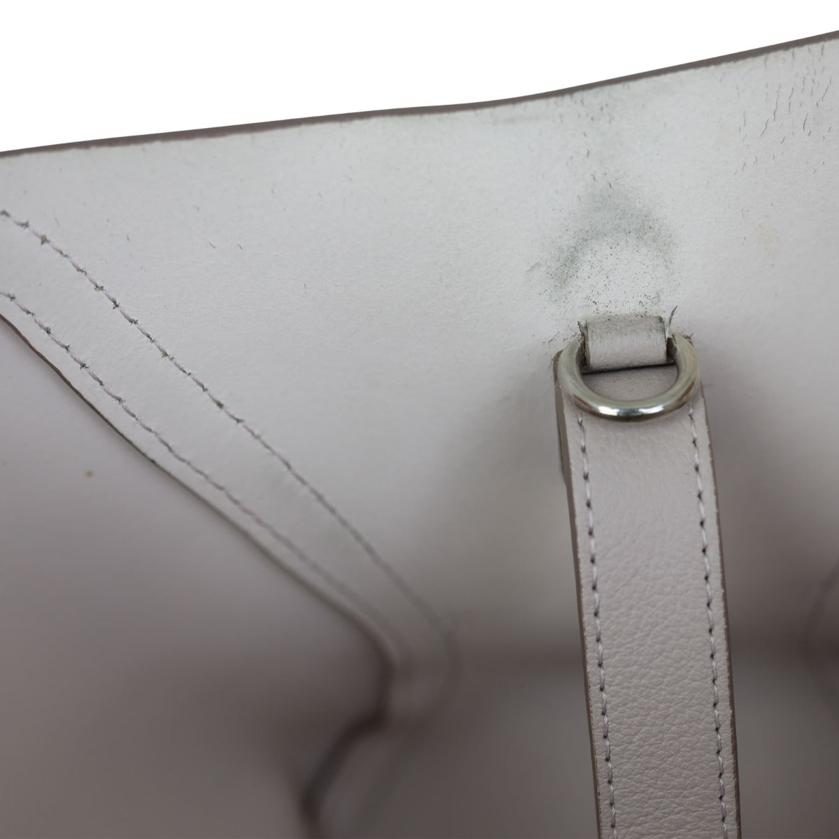 Dior Open Bar Tote Corner
