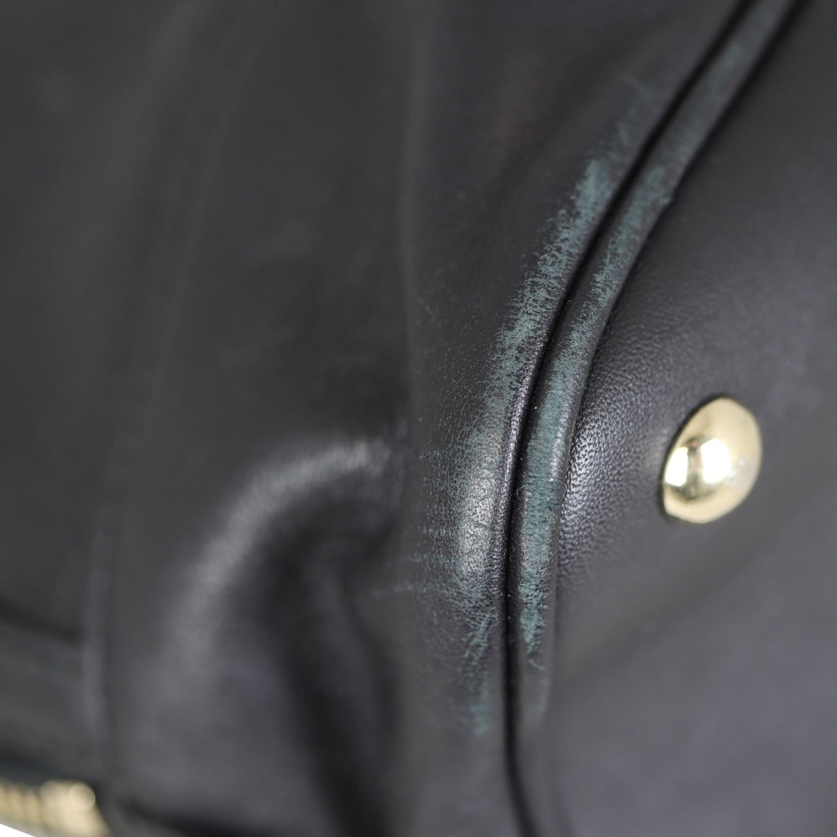 Gucci Microguccissima Nice Top Handle Bag Corner
